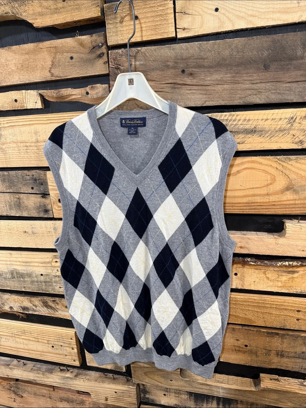 Brooks Brothers 100% Italian Merino Wool Argyle V-Neck Sweater Vest Mens Size XL